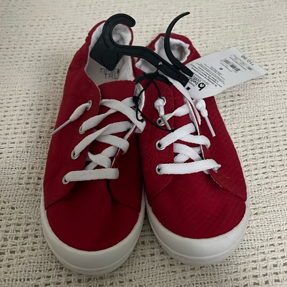 Slip On Sneakers - Picture 2 of 11